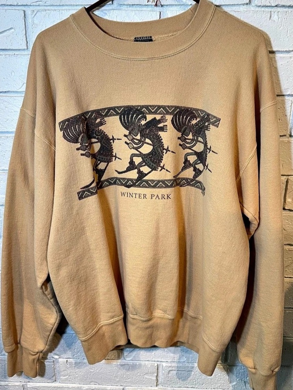 Vintage 90s y2k Islander Winter Park Graphic Sweatshirt Tan Size Medium
